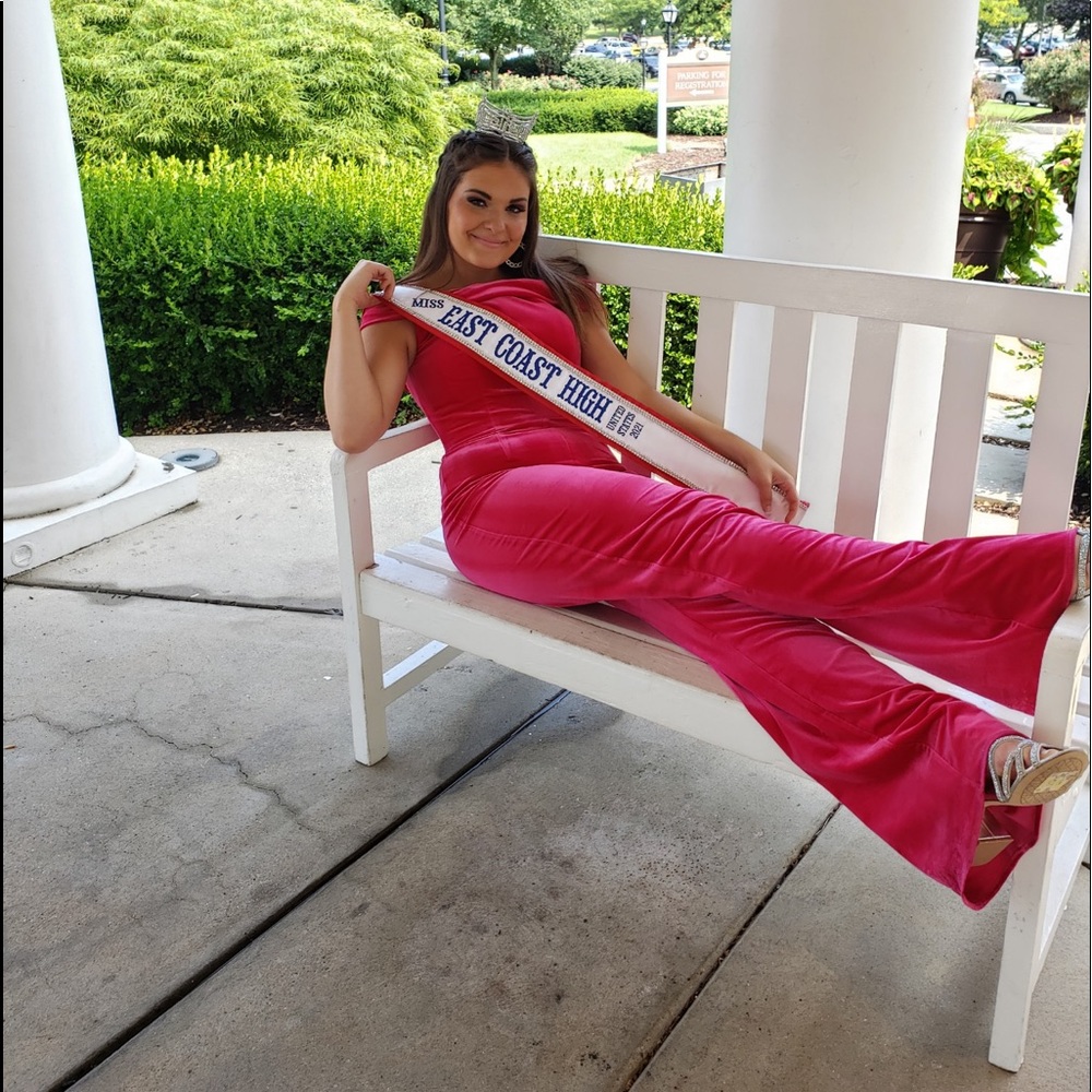 Ashley Lauren Size 4 Velvet Jumpsuit